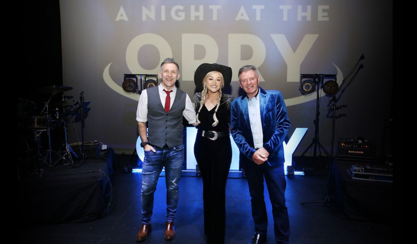 A Night at the Opry VISUAL web